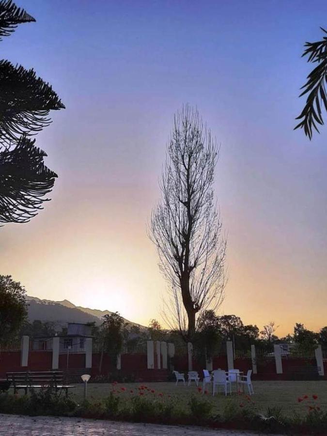 Pops Resort Pālampur Exterior foto