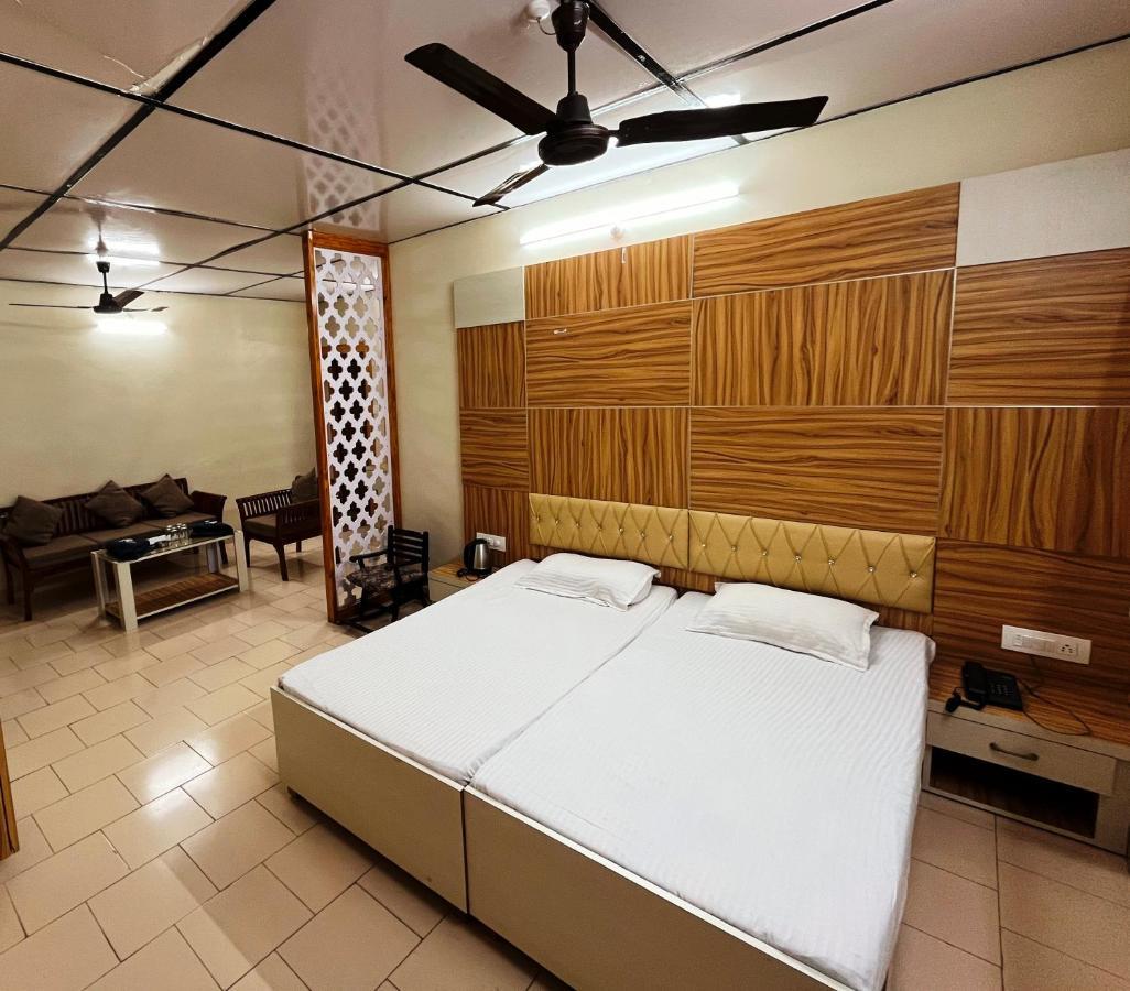 Pops Resort Pālampur Exterior foto