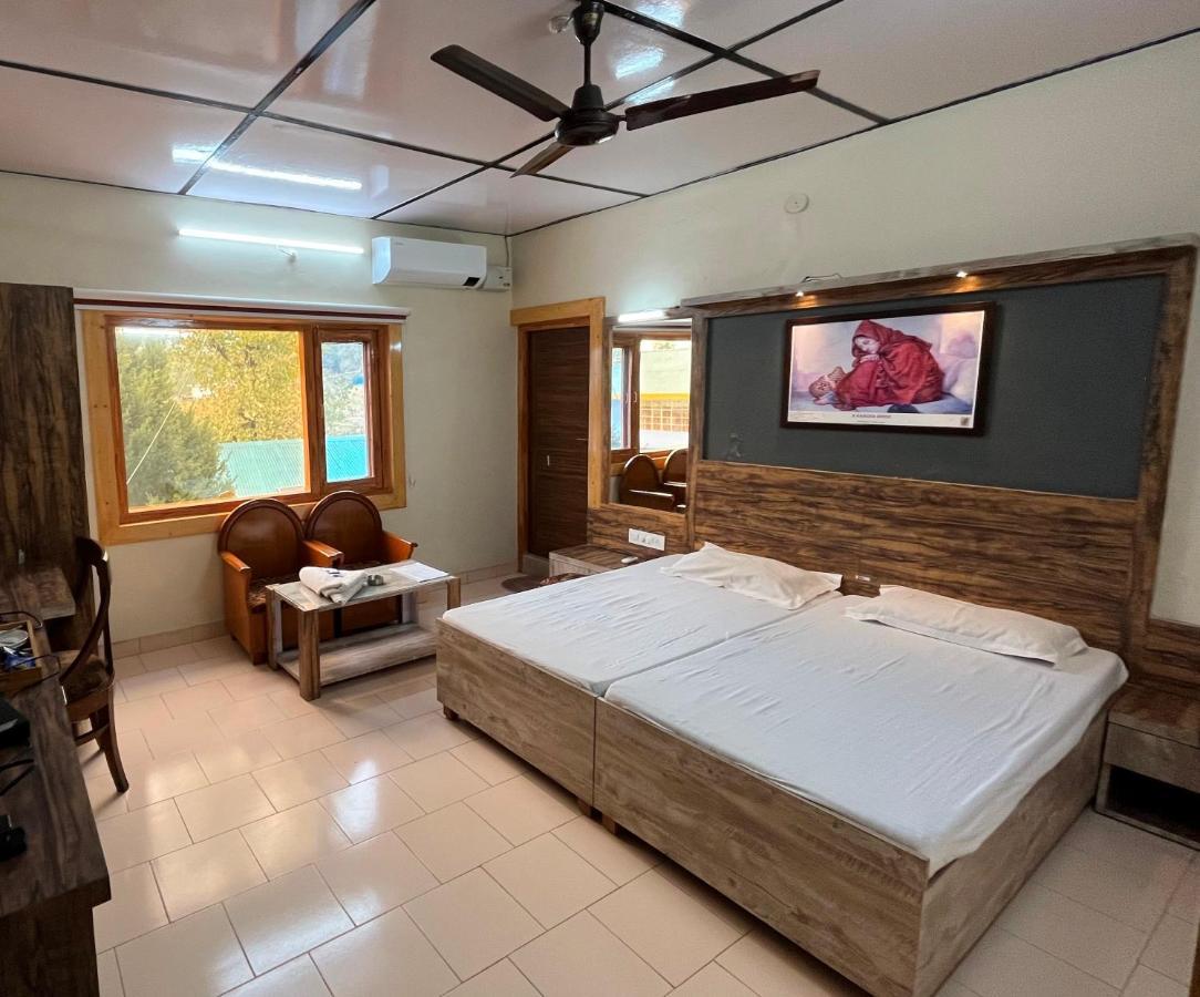 Pops Resort Pālampur Exterior foto
