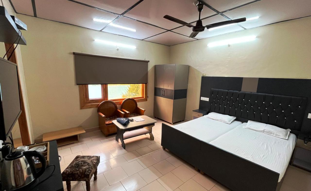 Pops Resort Pālampur Exterior foto