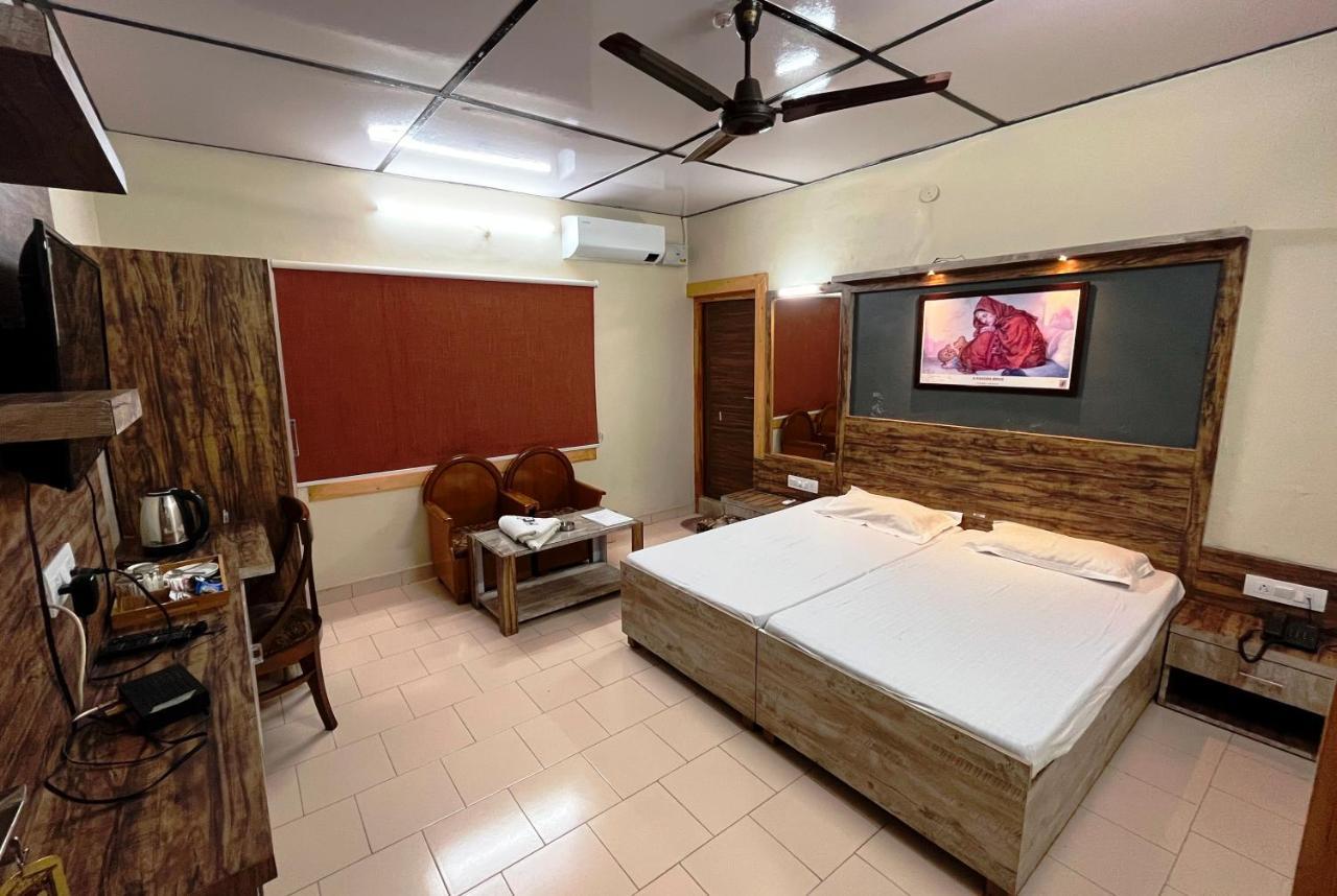 Pops Resort Pālampur Exterior foto