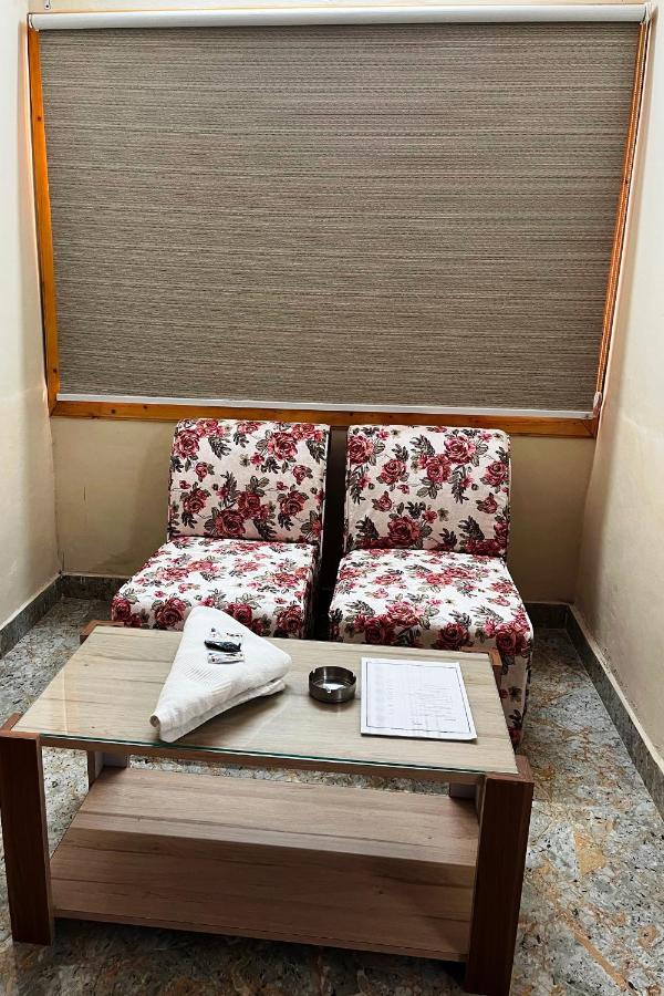 Pops Resort Pālampur Exterior foto