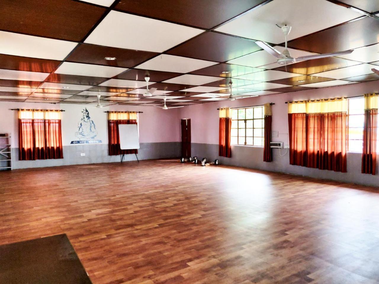 Pops Resort Pālampur Exterior foto